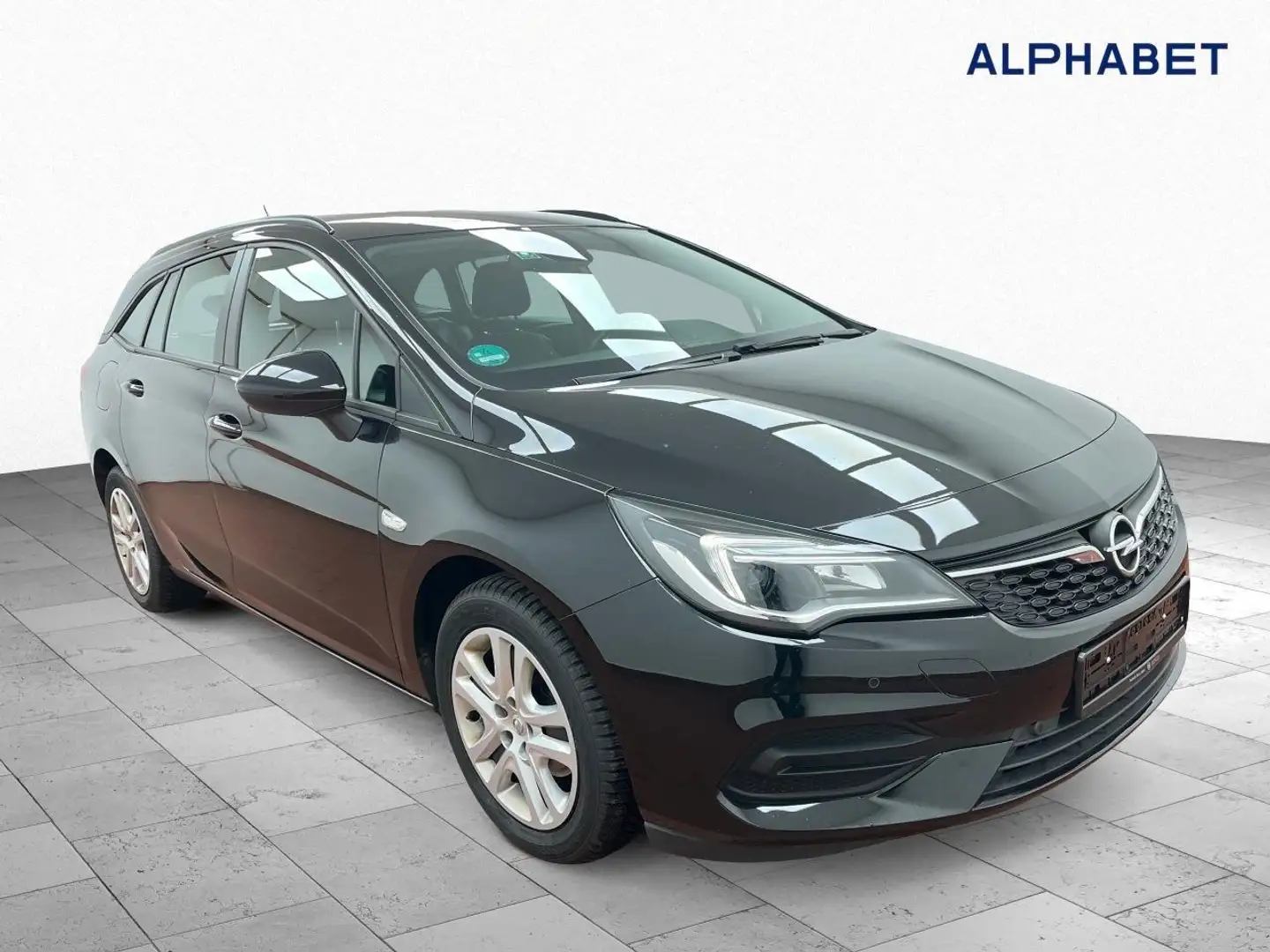 Opel Astra K 1.4 Turbo Sports Tourer Edition DAB PDC Zwart - 2