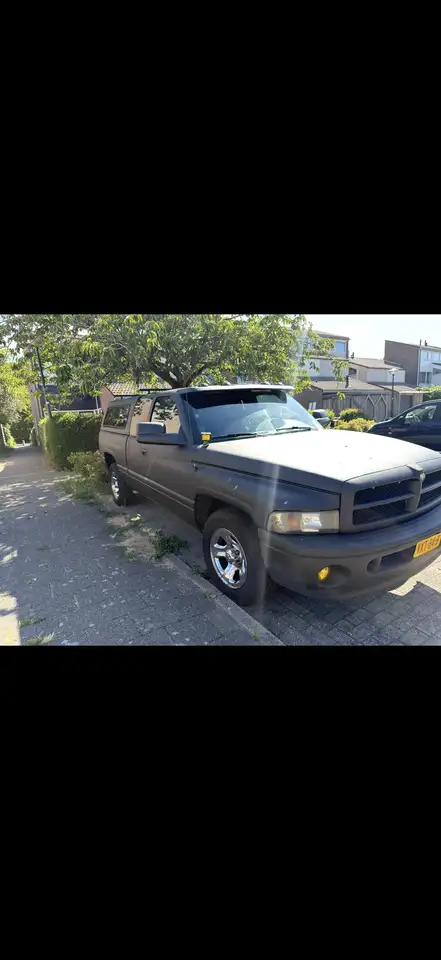 Dodge RAM 1500, foto 2