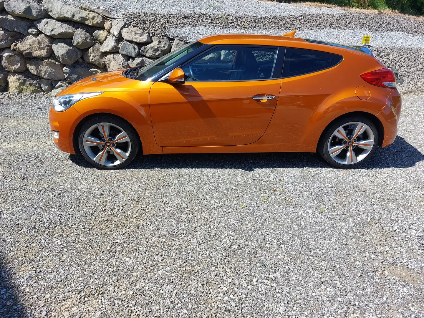 Hyundai VELOSTER 1,6 GDI Sport Plus Orange - 2