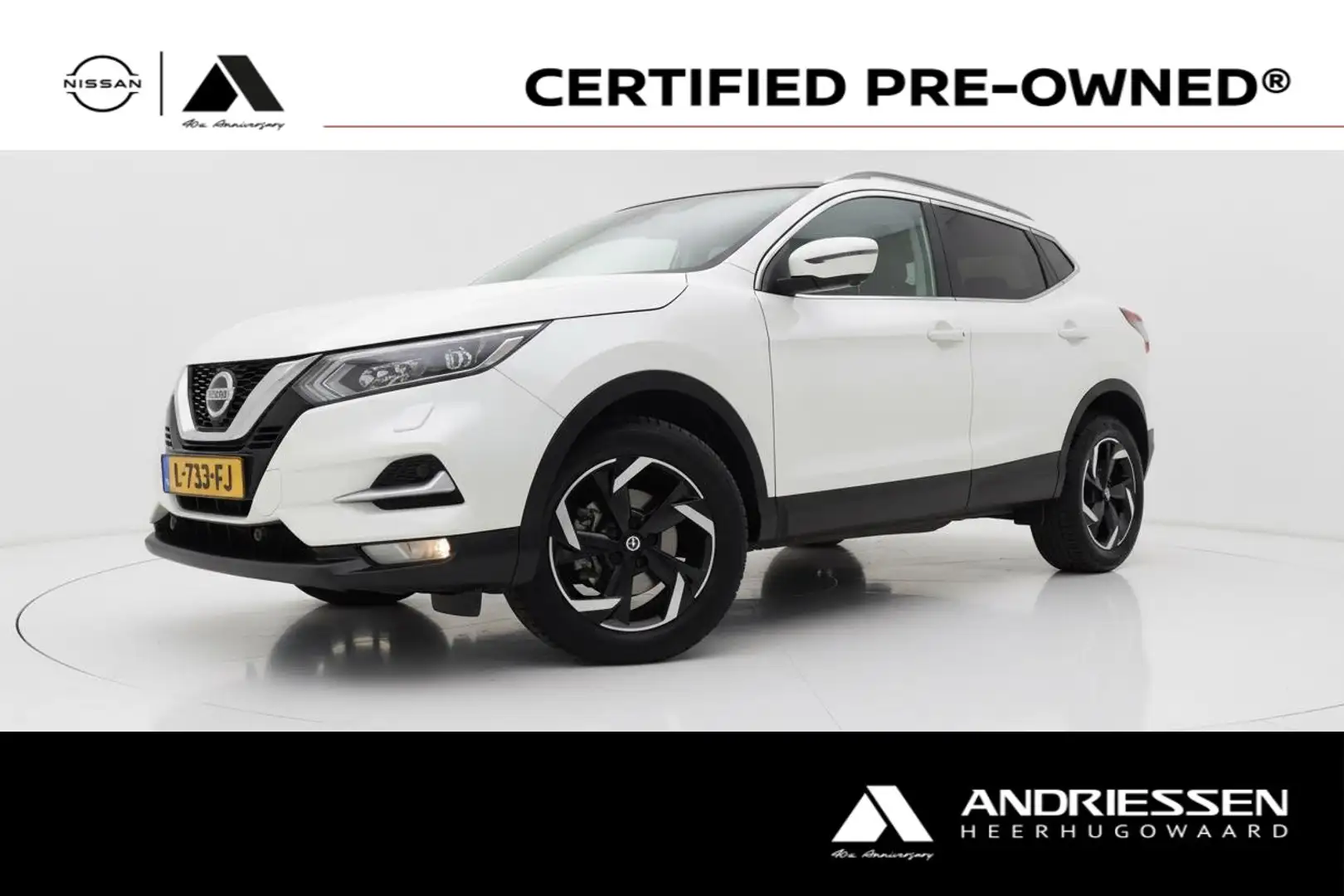 Nissan Qashqai 1.3 DIG-T Premium Edition Weiß - 1