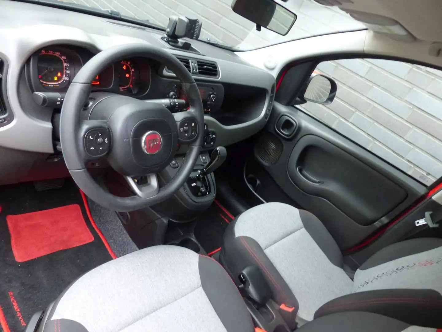 Fiat Panda 0.9 Twinair Dualogic Lounge Bj 2017 Rot - 1
