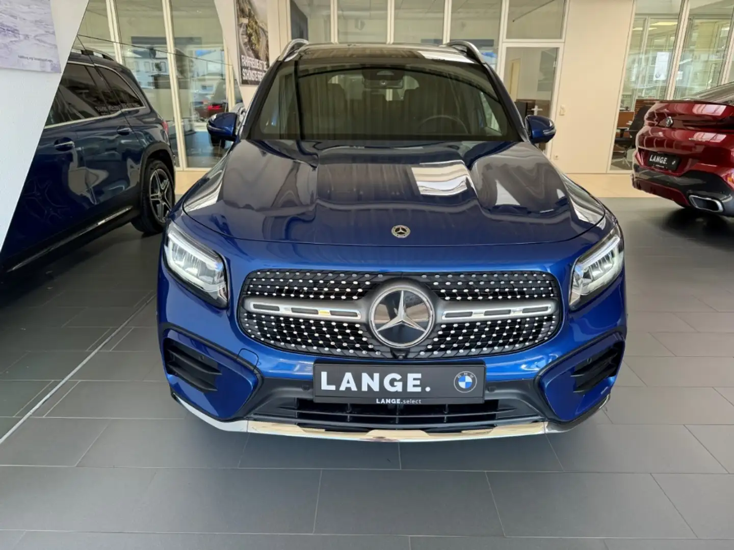 Mercedes-Benz GLB 220 AMG 4Matic Pano AHK Burm. ACC 7-Si. Cam Blau - 2