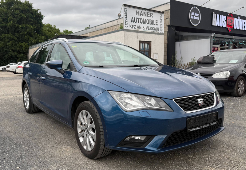SEAT Leon 1.6 TDI *Style* DSG* AHK* SHZ* S-Heft