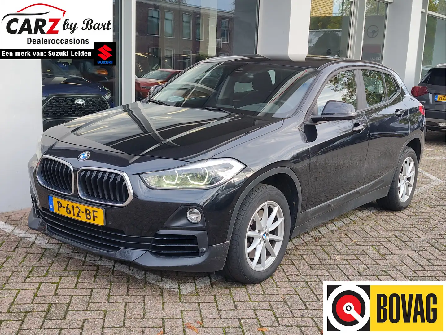 BMW X2 xDRIVE20i EXECUTIVE Navi | 4x4 | LED | Cruise Zwart - 1