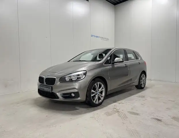 BMW 225 xe iPerformance Hybrid Autom. - Pano - SoH: 88%...