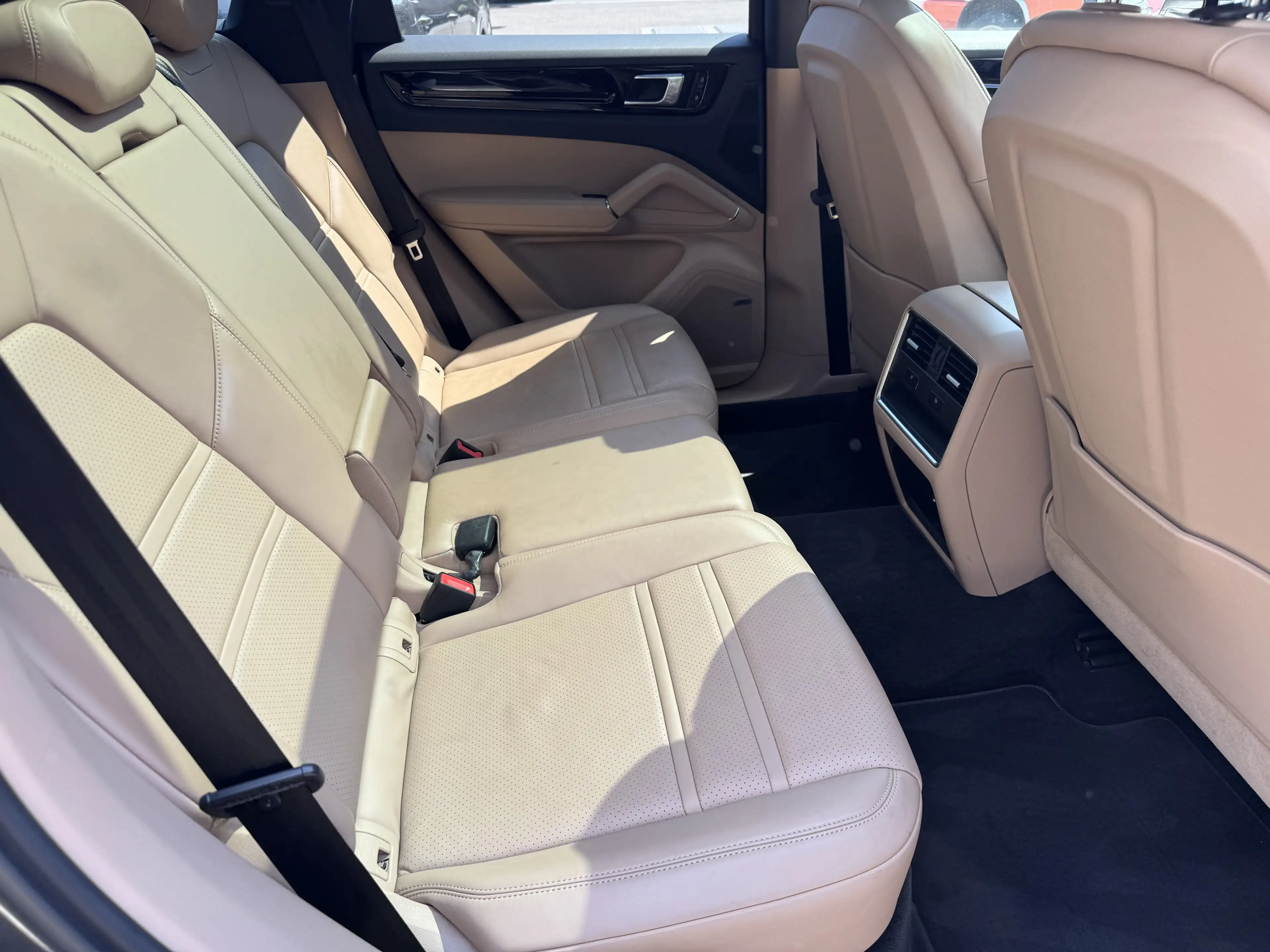 Porsche Cayenne HuD Pano 21 Standhz. InnoDrive Kamera — photo 9