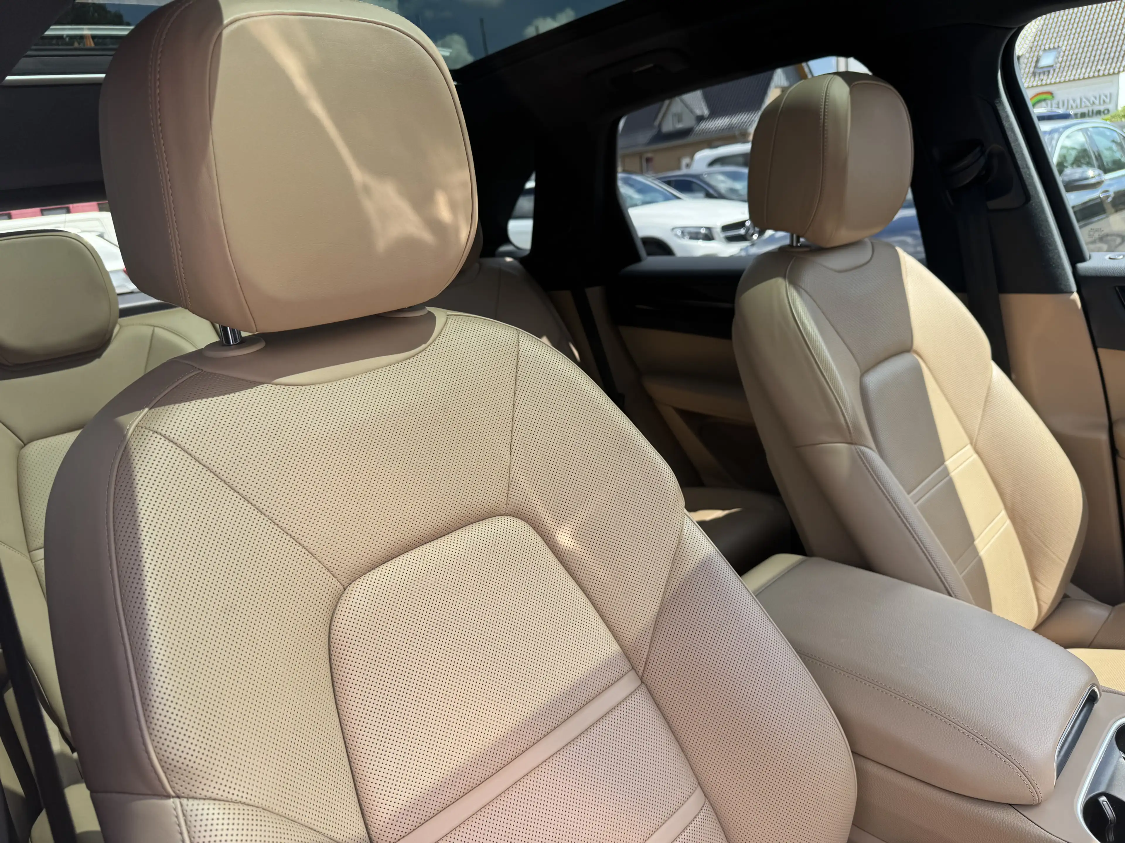 Porsche Cayenne HuD Pano 21 Standhz. InnoDrive Kamera — photo 13