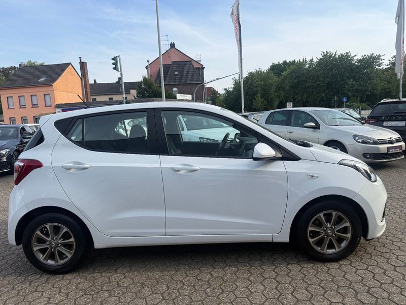 Hyundai i10 FIFA World Cup Edition*Klima*SH*LH* — photo 6