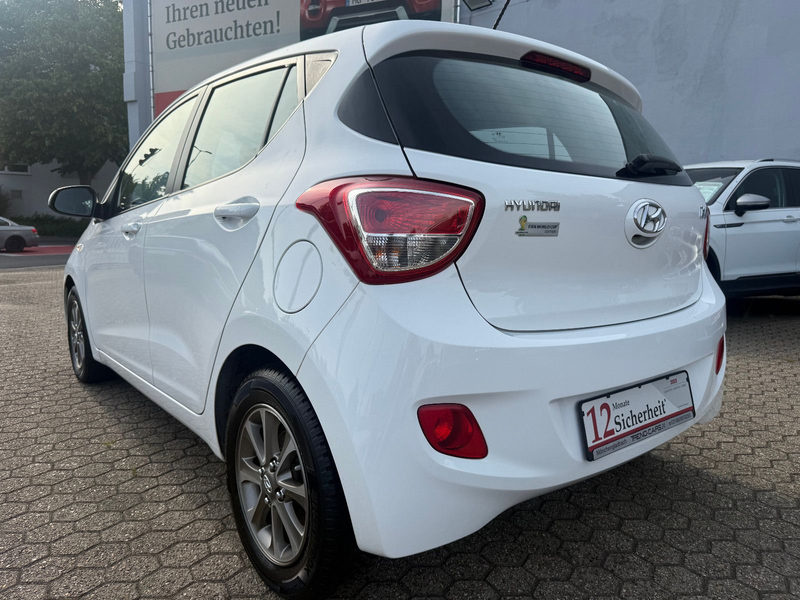 Hyundai i10 FIFA World Cup Edition*Klima*SH*LH* — photo 3