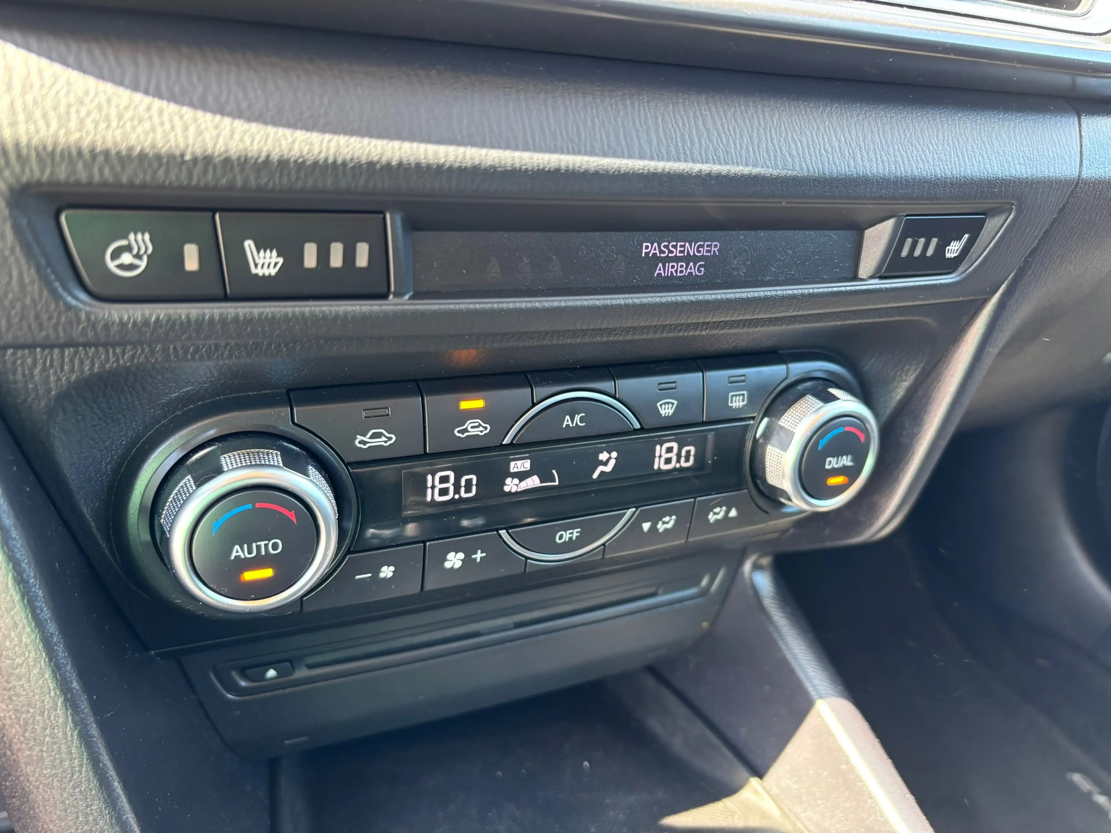 Mazda 3 2.0 SkyActiv-G 120 GT-M/Head Up/Leder/Navi/18" — photo 11
