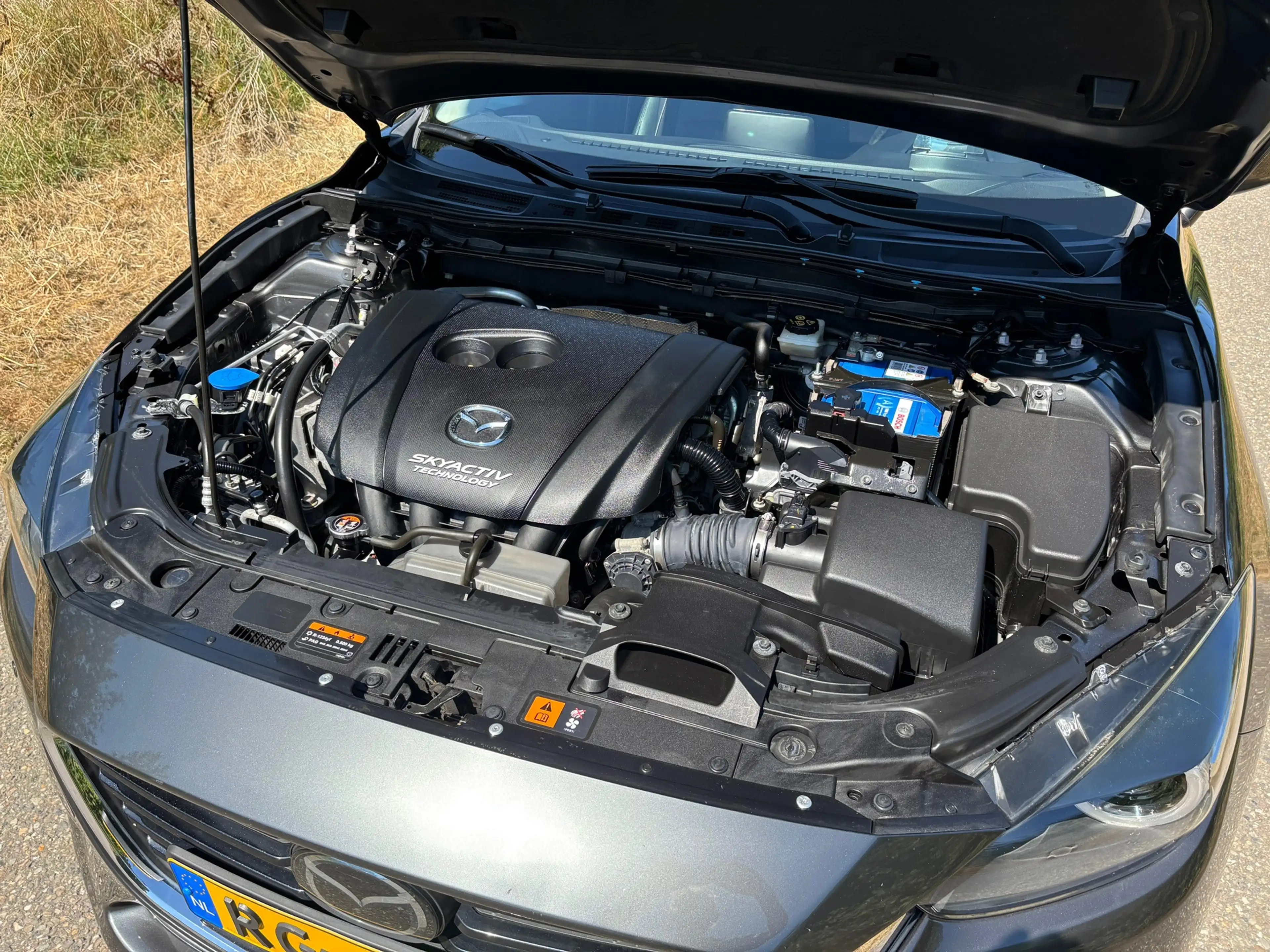 Mazda 3 2.0 SkyActiv-G 120 GT-M/Head Up/Leder/Navi/18" — photo 4
