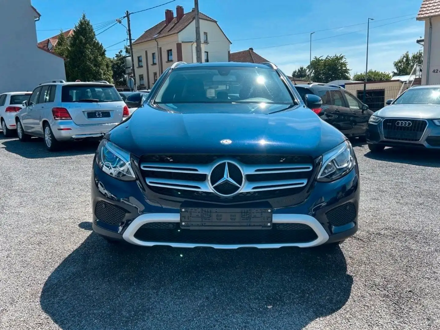 Mercedes-Benz GLC 250 4MATIC 9G+ KAMERA + AHK + NAVI Blau - 2