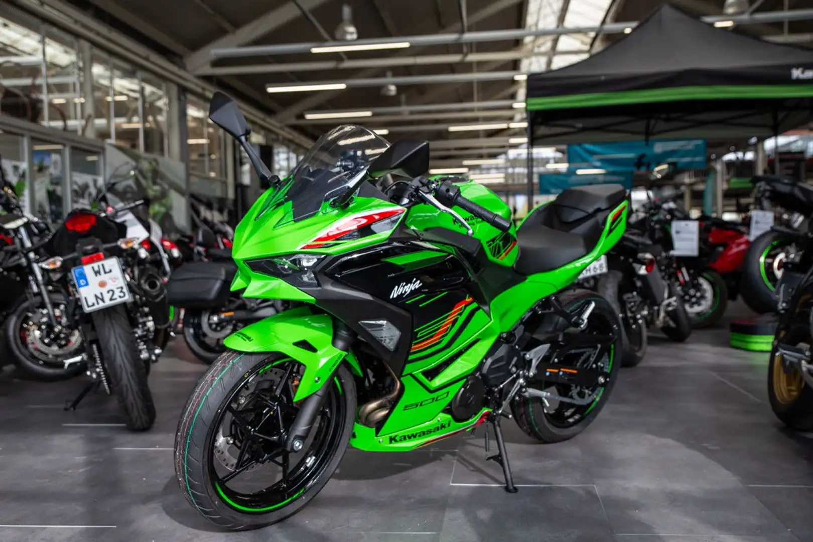 Kawasaki Ninja 500 SE ABS, WERKSGARANTIE bis 03/2028 Verde - 2
