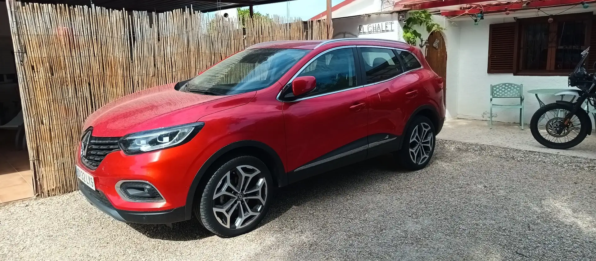 Renault Kadjar TCe 140 GPF TECHNO Rojo - 2