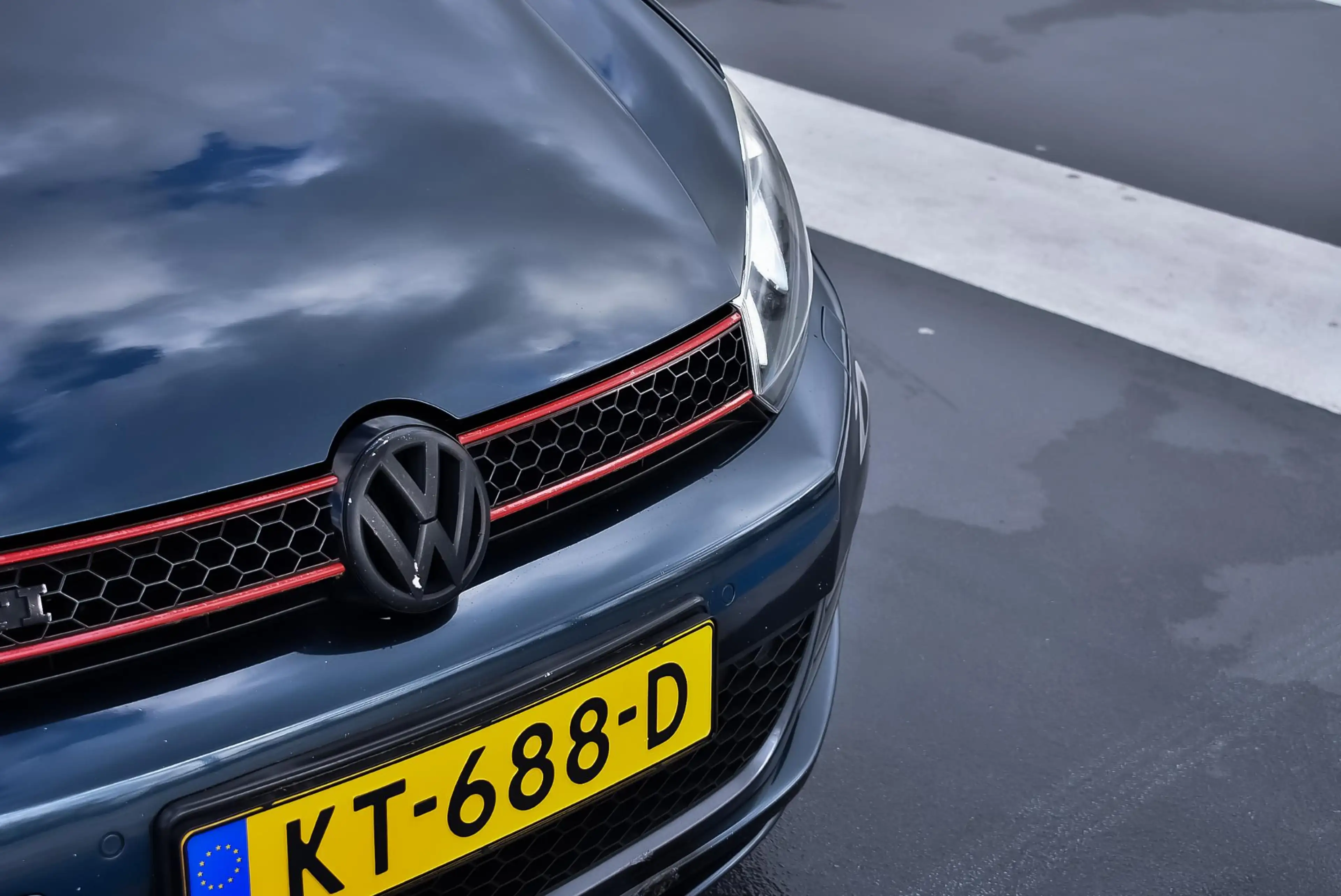Volkswagen Golf GTI 2.0 2.0L 6 bak handgeschakeld TSi Nav - xenon — photo 4