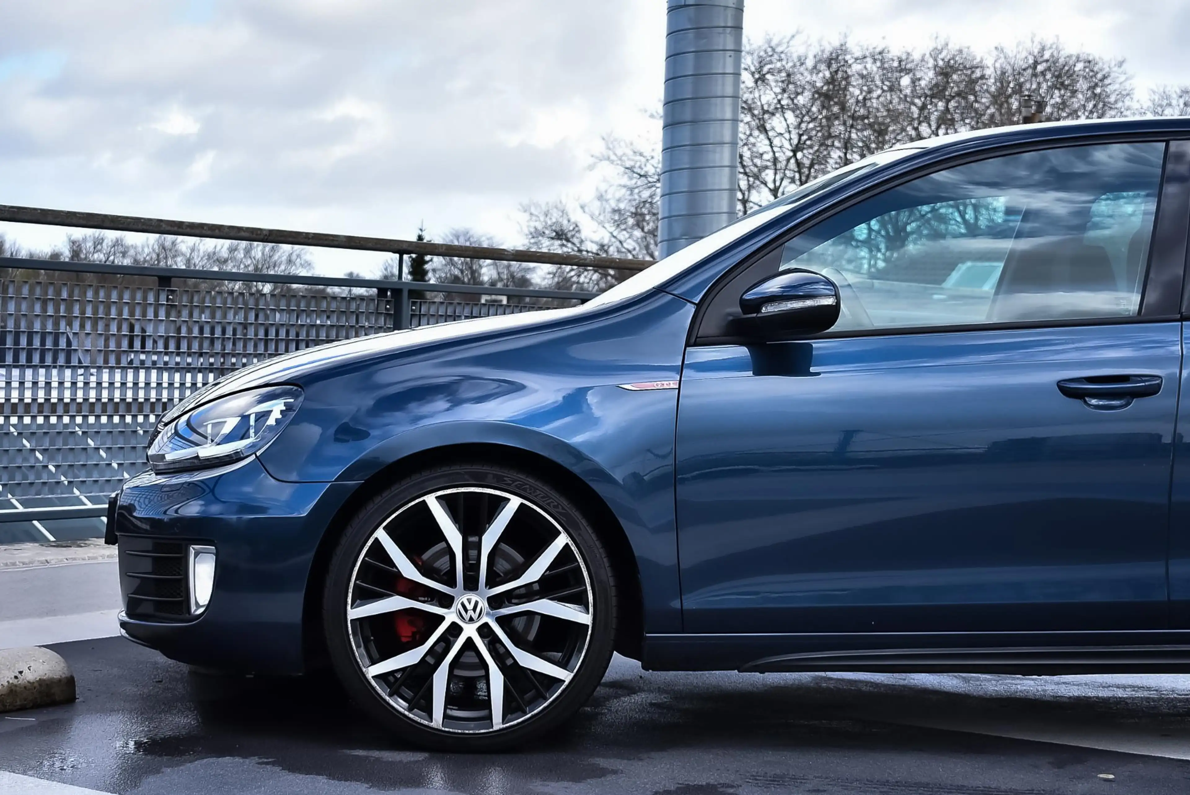Volkswagen Golf GTI 2.0 2.0L 6 bak handgeschakeld TSi Nav - xenon — photo 11