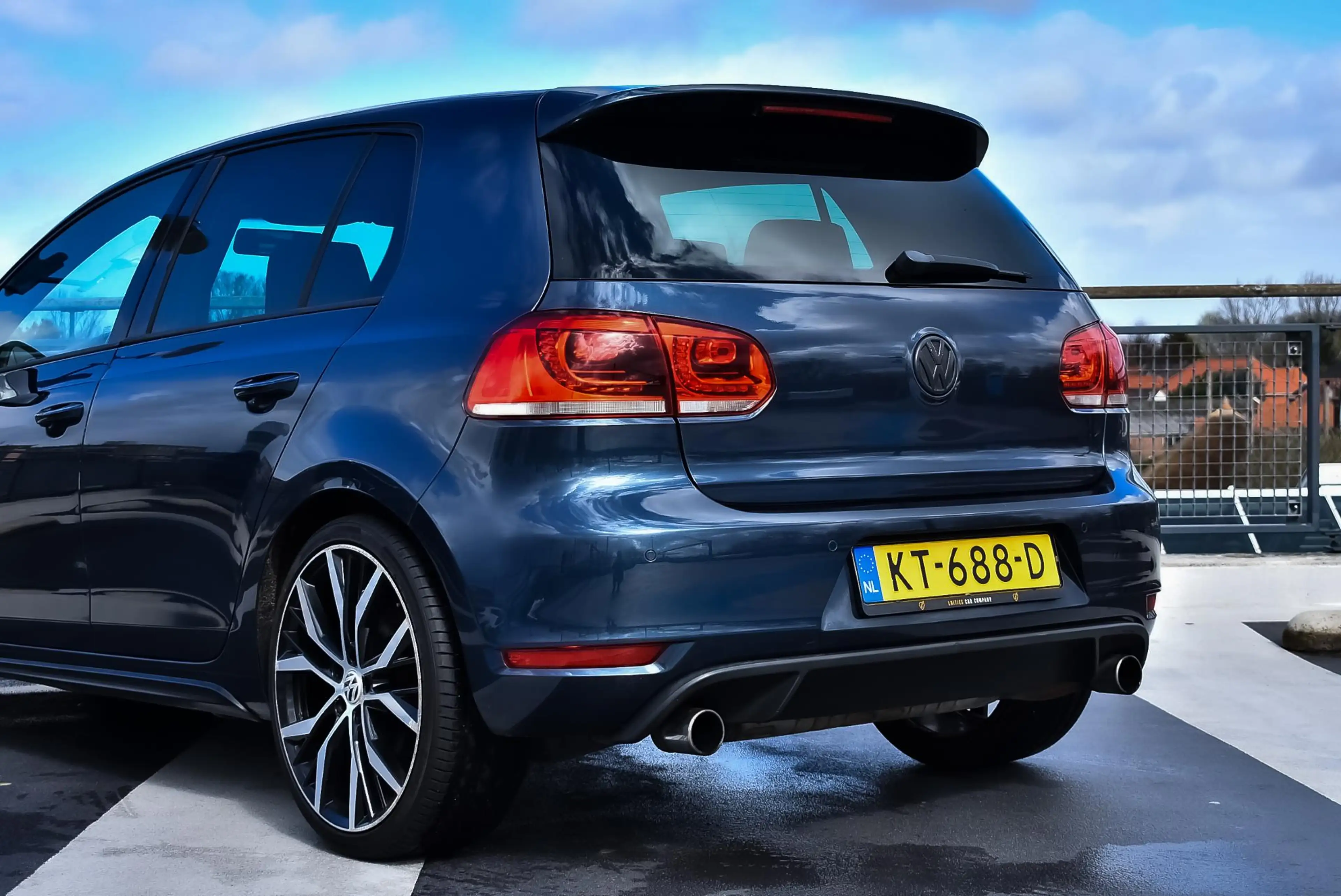 Volkswagen Golf GTI 2.0 2.0L 6 bak handgeschakeld TSi Nav - xenon — photo 13
