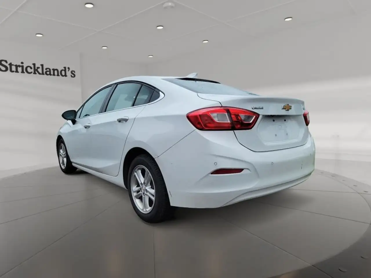 Chevrolet Cruze photo Chevrolet Cruze