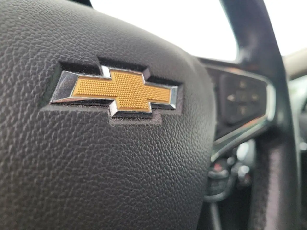 Chevrolet Cruze photo Chevrolet Cruze