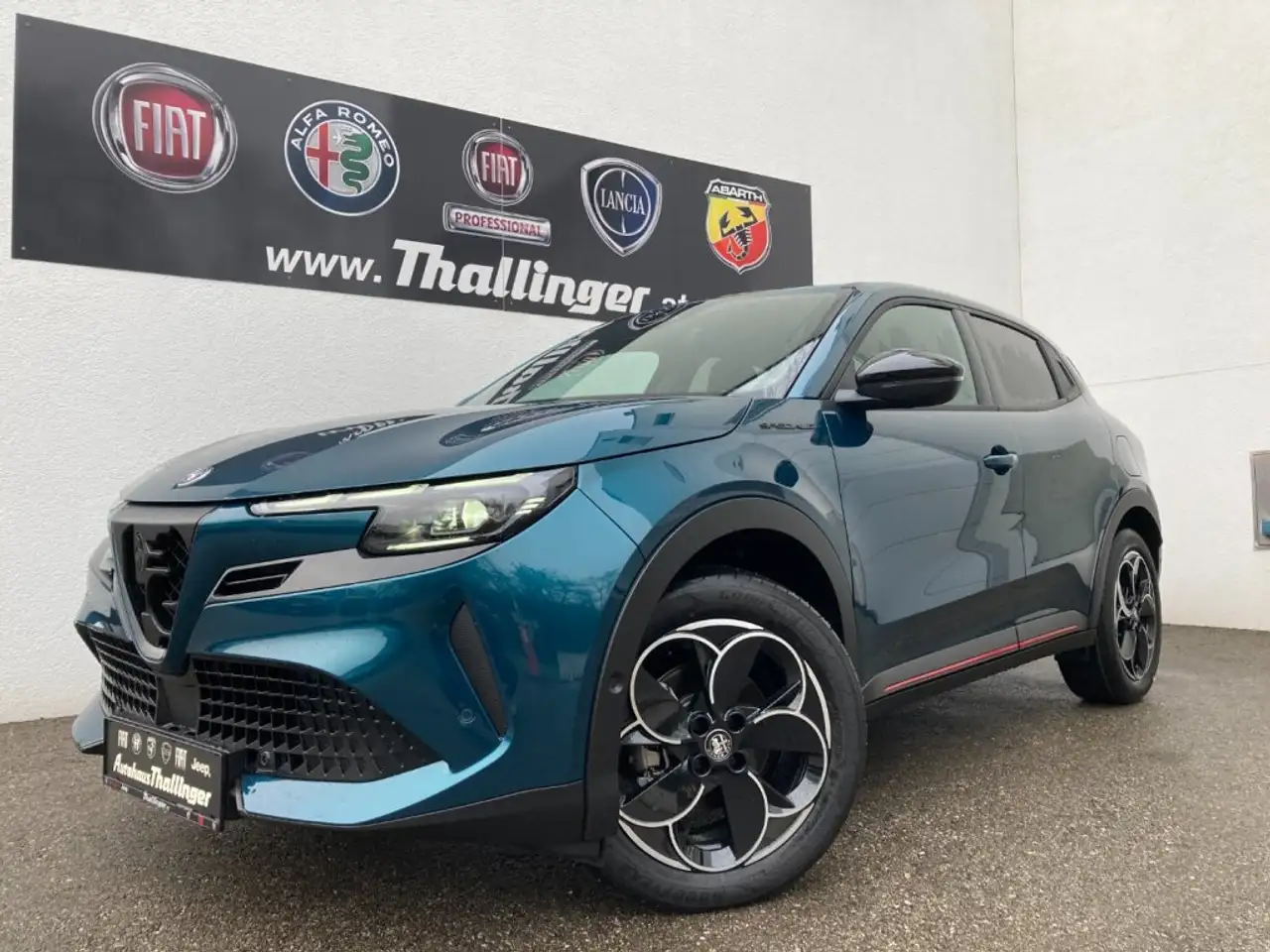 Alfa Romeo Junior 2025