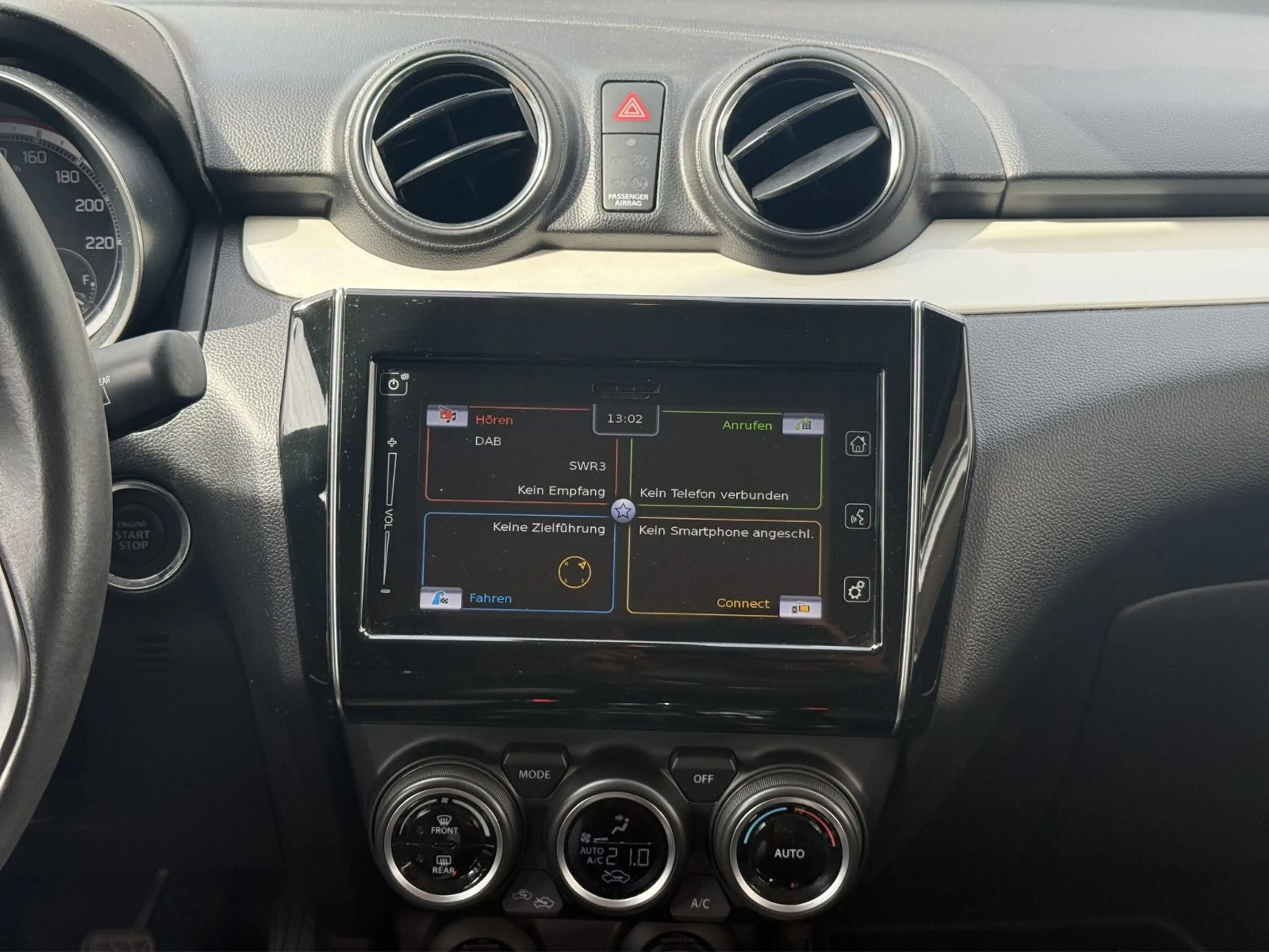 Suzuki Swift Comfort+ SHVS *1.Hand/Kamera/CarPlay* — photo 13