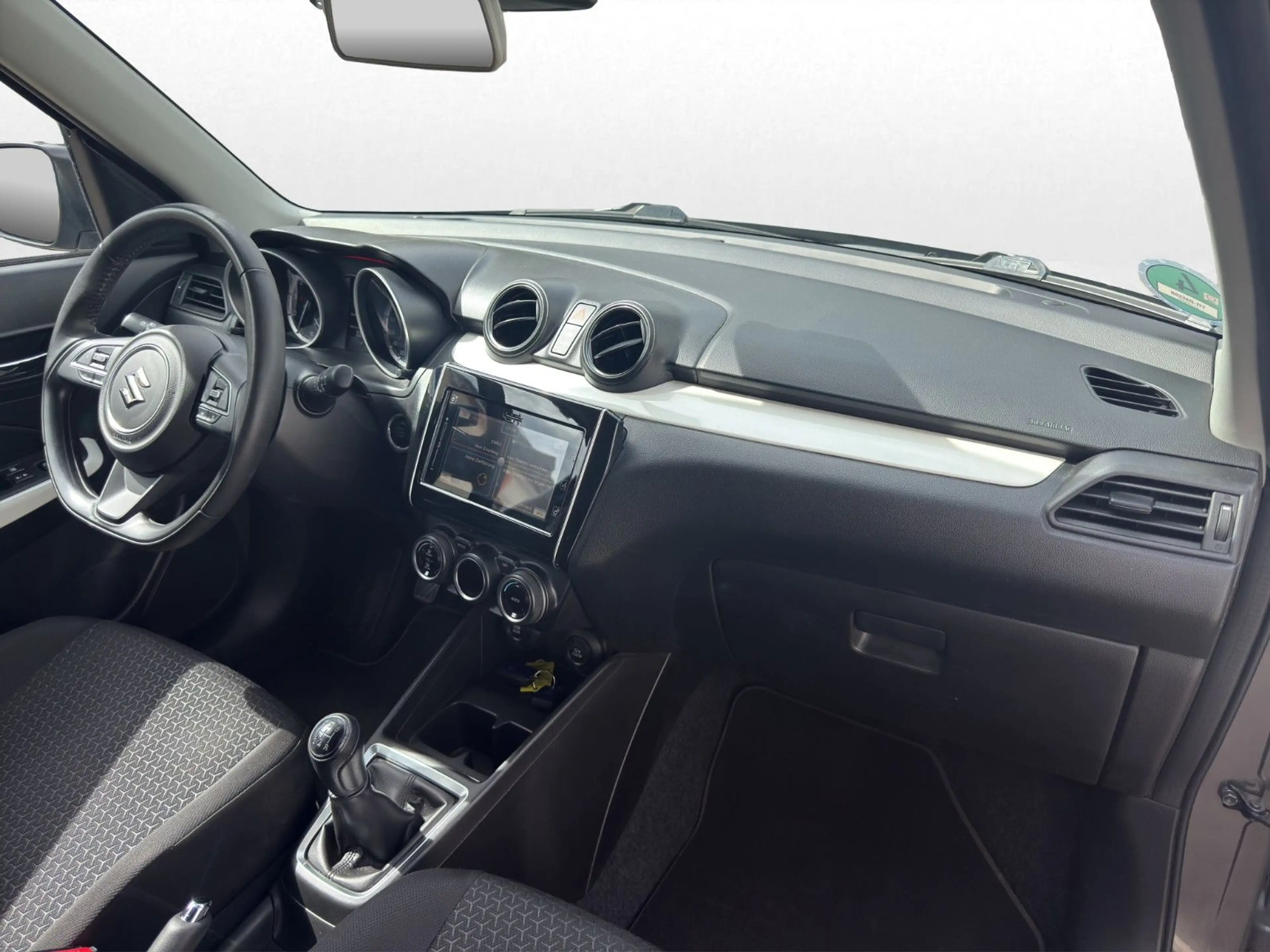 Suzuki Swift Comfort+ SHVS *1.Hand/Kamera/CarPlay* — photo 9
