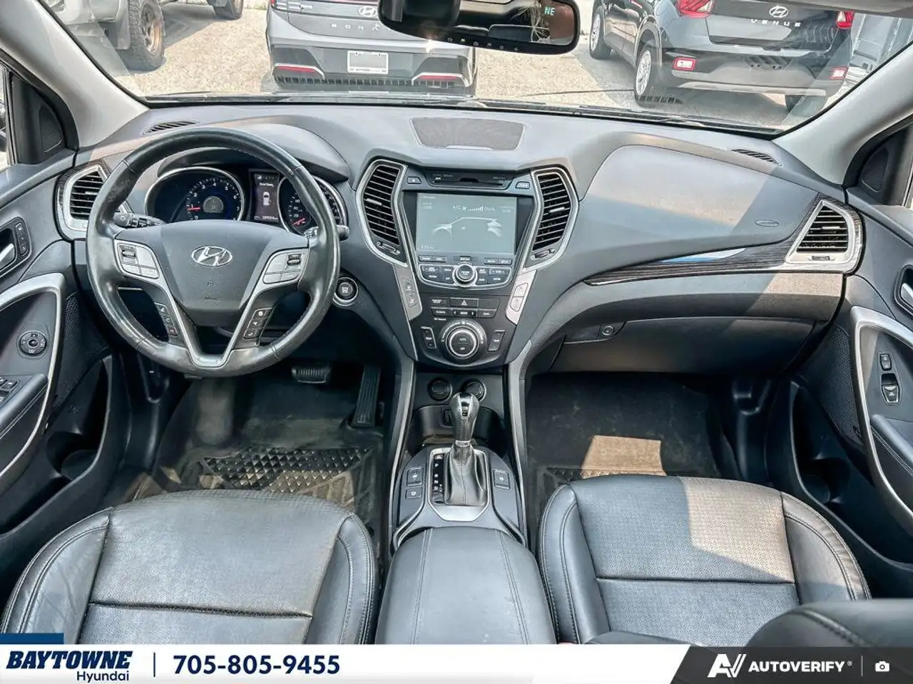 Hyundai SANTA FE photo Hyundai SANTA FE