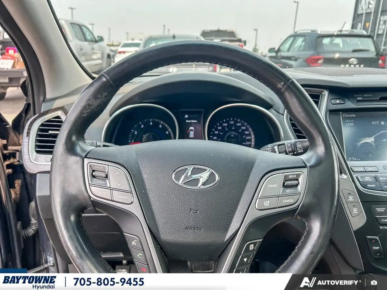 Hyundai SANTA FE photo Hyundai SANTA FE