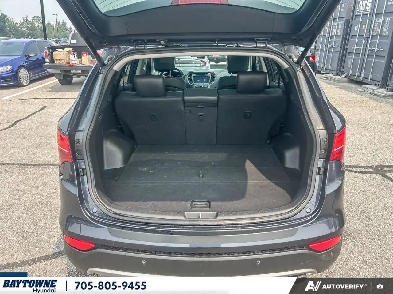 Hyundai SANTA FE photo Hyundai SANTA FE