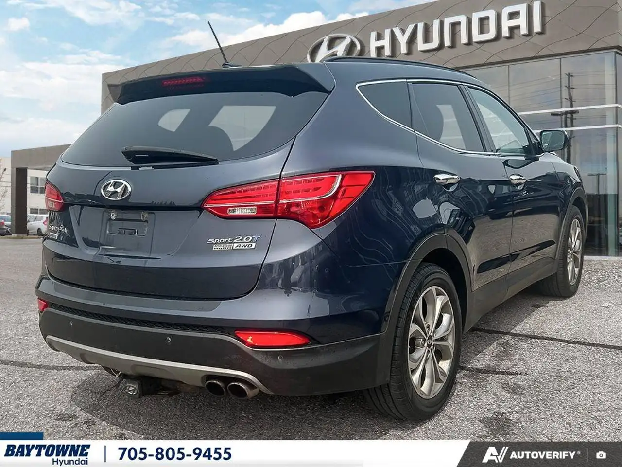 Hyundai SANTA FE photo Hyundai SANTA FE