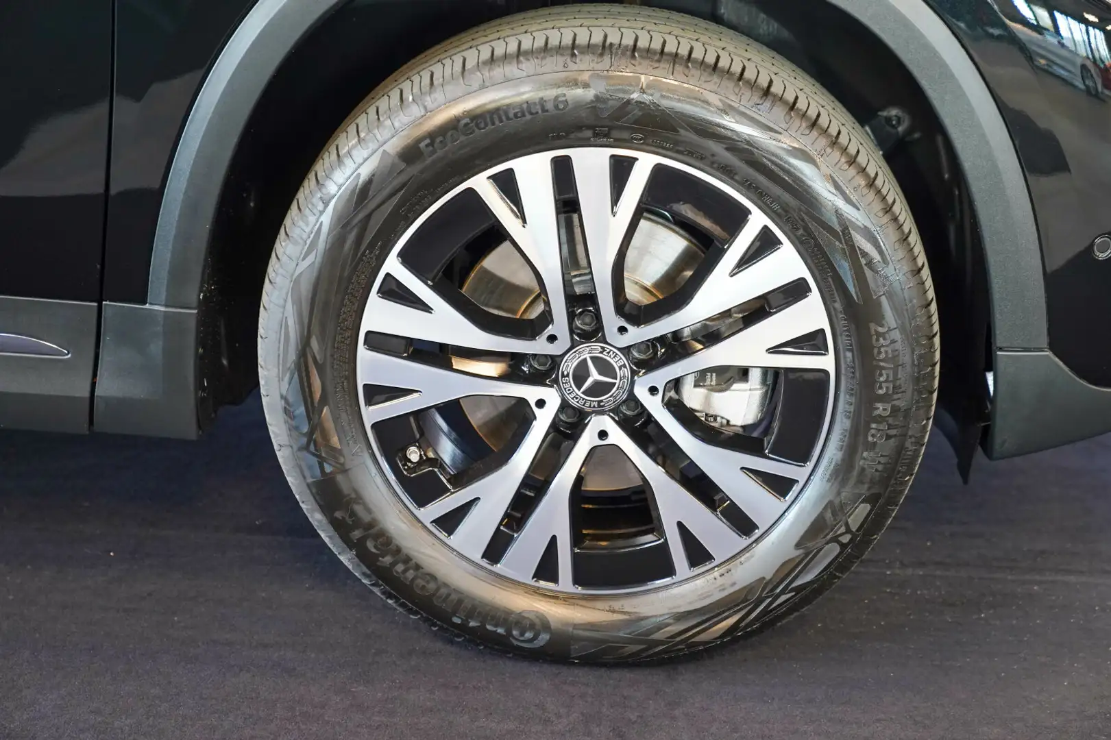 Mercedes-Benz GLA 200 GLA 200 d Progressive Leder bahiabraun Fahrassis Schwarz - 2