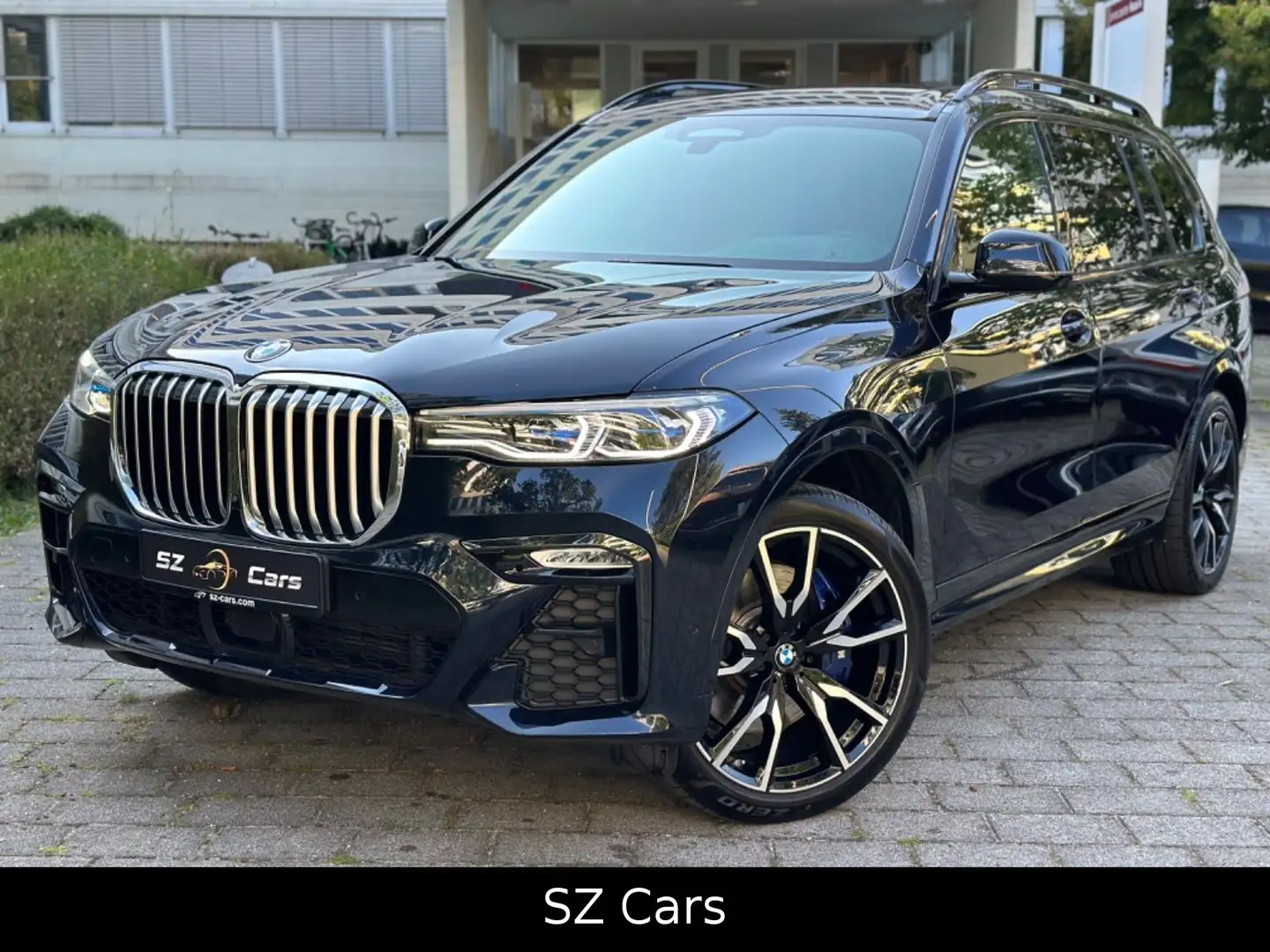 BMW X7 xDrive 40i M-Sport*6 Sitzer*AHK*Pano*H&K* Negru - 1
