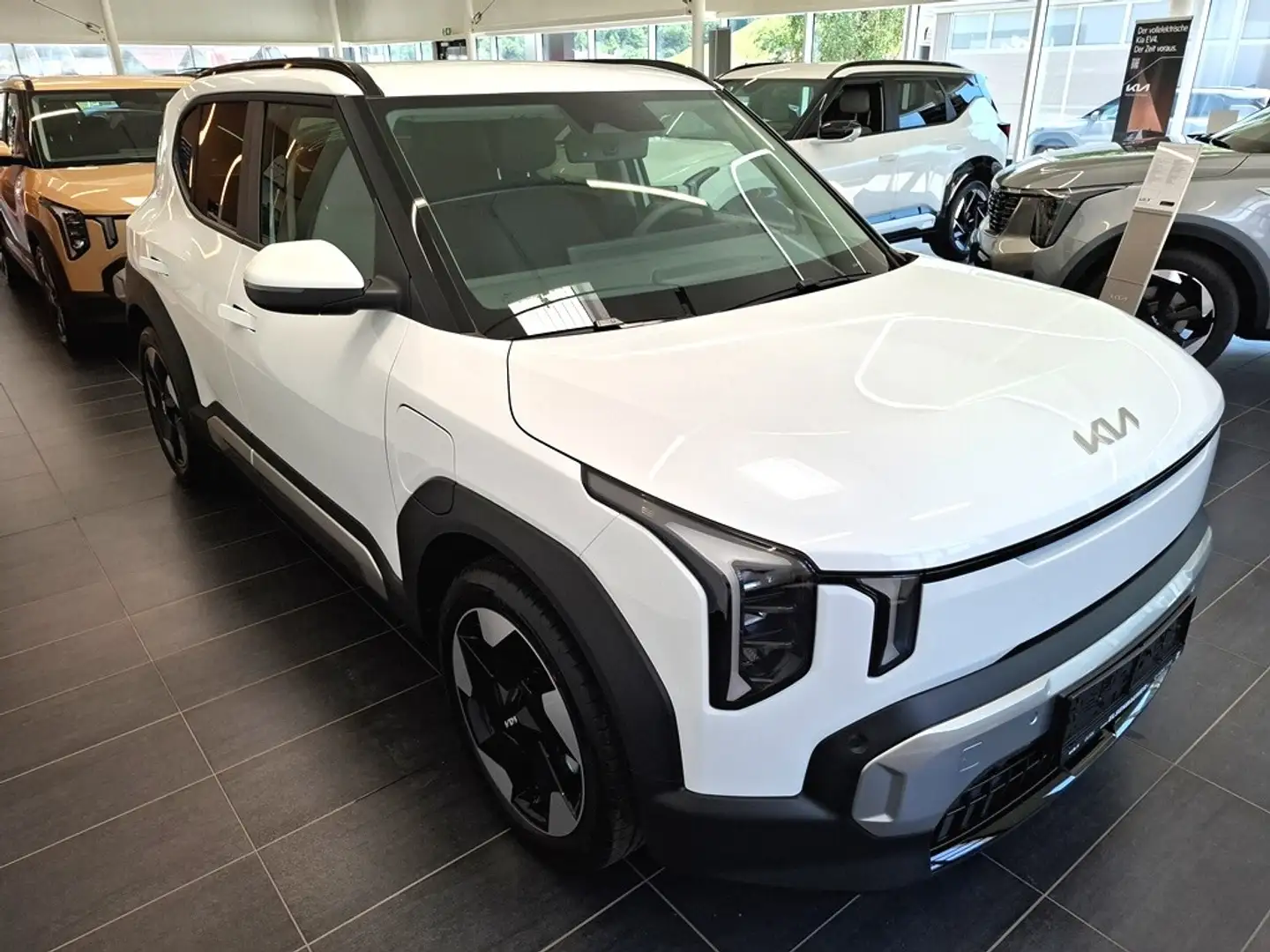 Kia EV2 5S FWD 42,2kWh Earth P1+P2 Weiß - 2