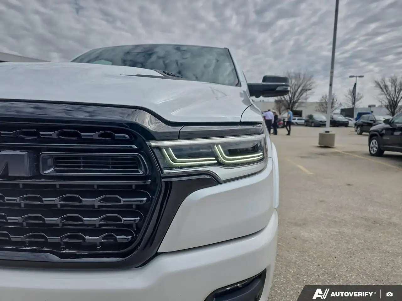RAM 1500 снимка RAM 1500