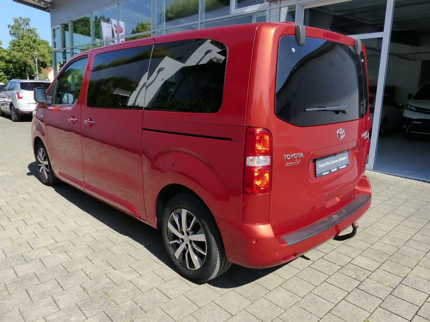 Toyota Proace Verso 2.0 D Autom.L1 Leder Navi AHK Massa Rot - 2