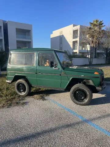 Mercedes-Benz G 240