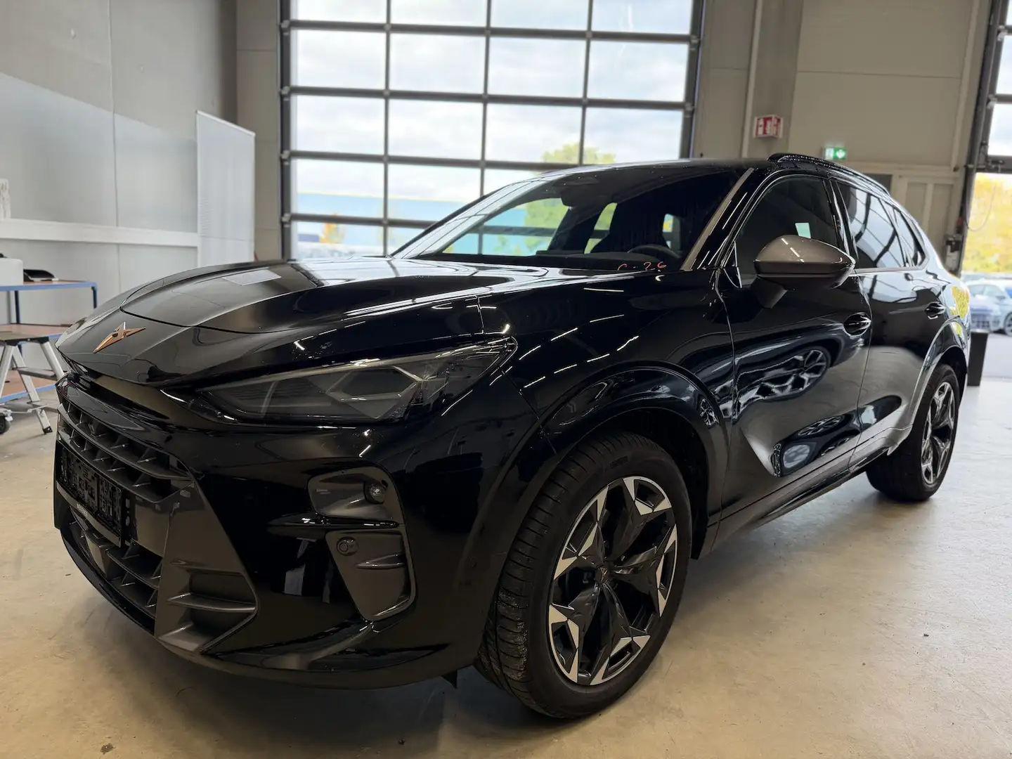 CUPRA Terramar 1.5eTSI DSG Skyline Sennheiser 19´´ Schwarz - 1