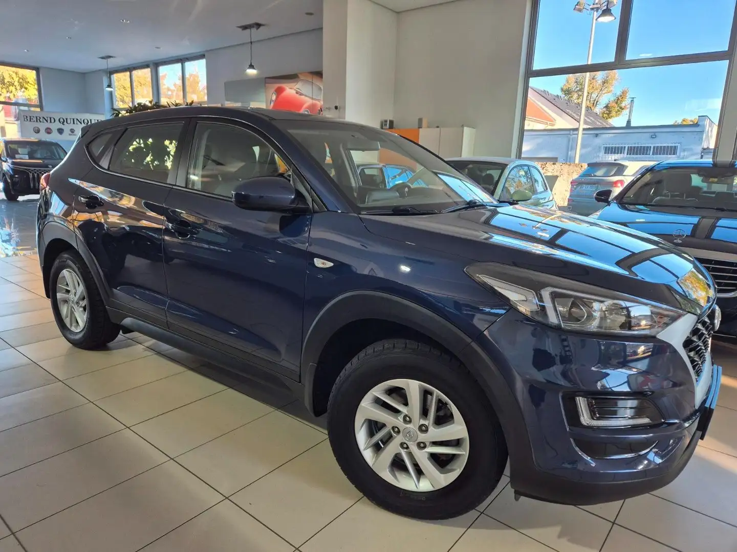 Hyundai TUCSON Pure 2WD Blau - 2