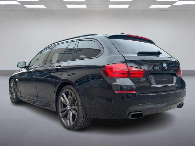 BMW 550 d xDrive Touring — photo 3