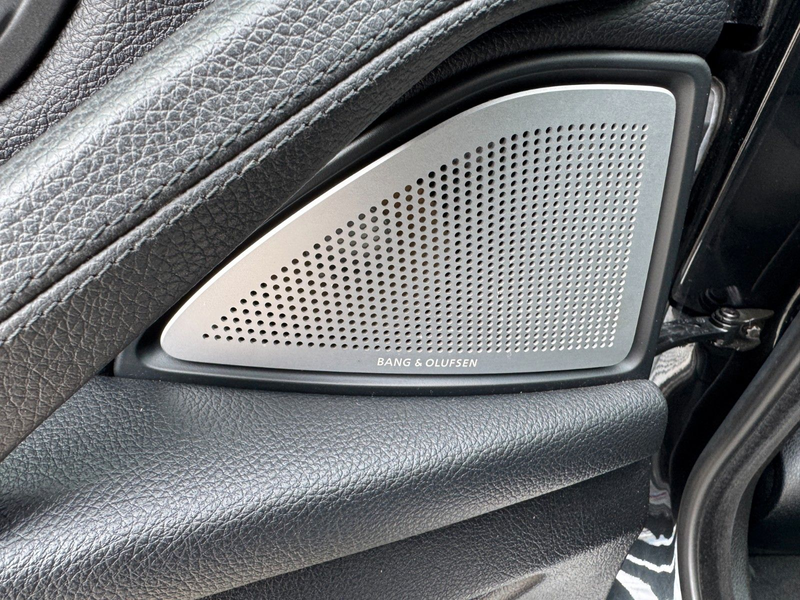 BMW 550 d xDrive Touring — photo 14
