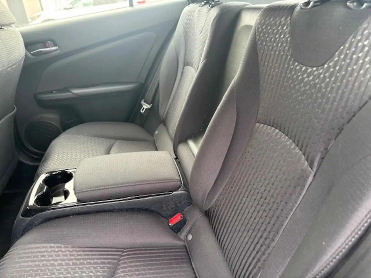 Toyota Prius Prime снимка Toyota Prius Prime