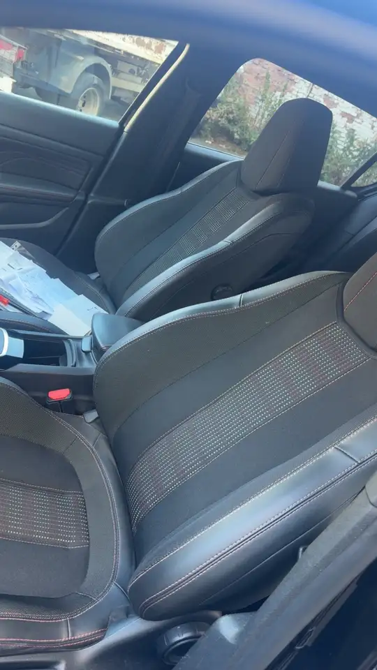 Peugeot 308 308 — photo 8