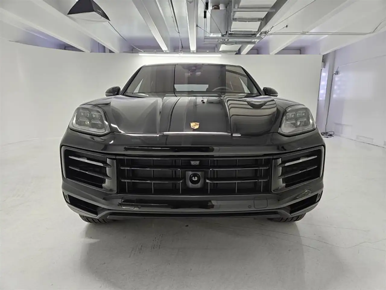 Porsche Cayenne снимка Porsche Cayenne
