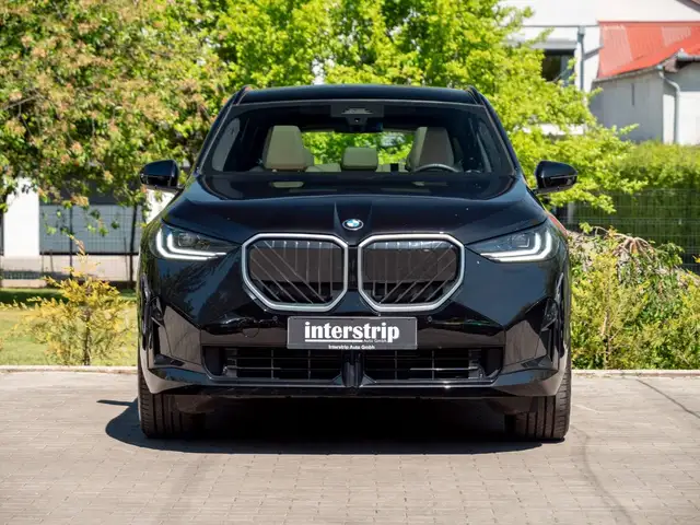 BMW X3 view 2