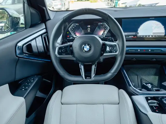 BMW X3 view 13
