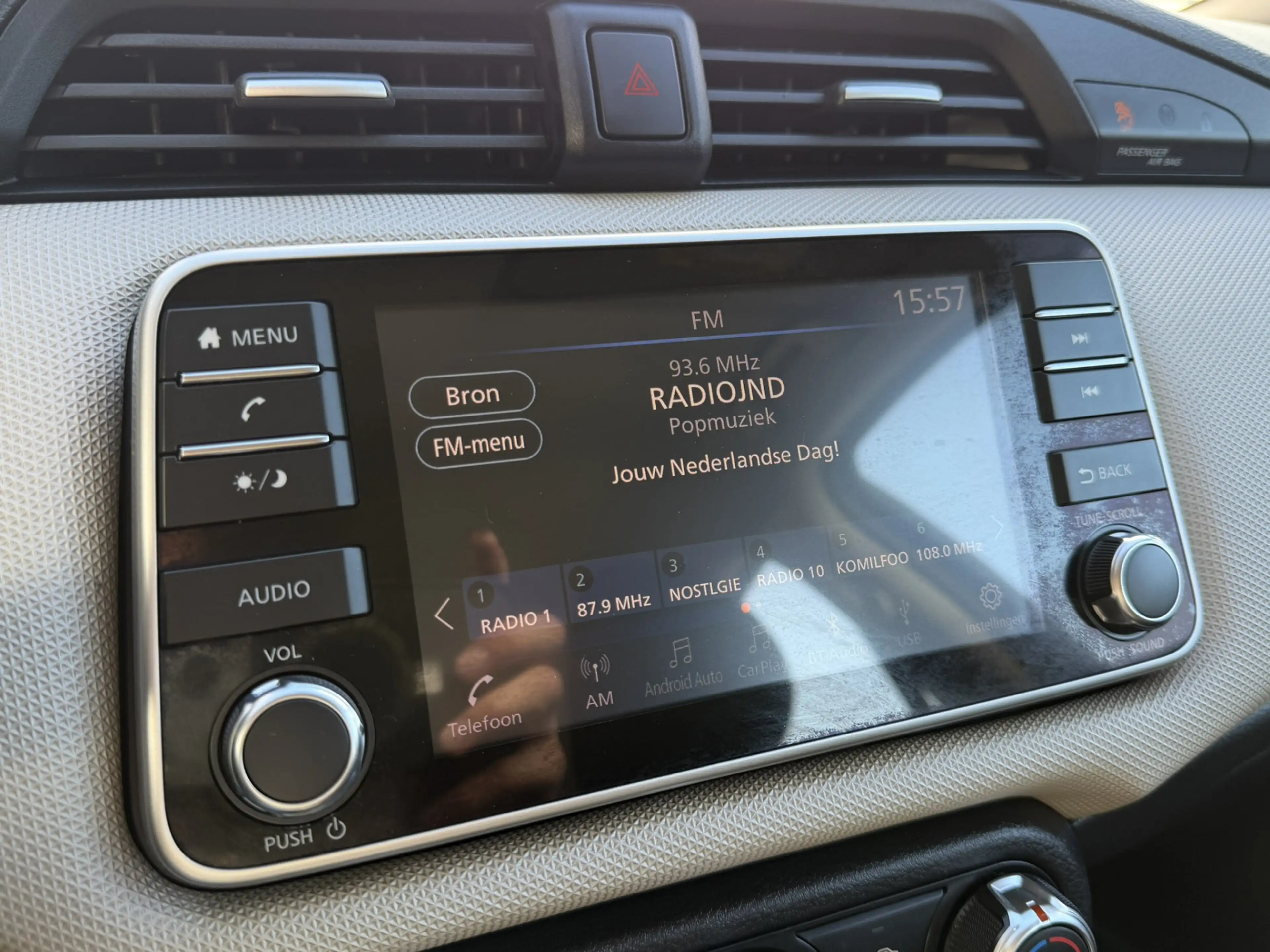 Nissan Micra 1.0 IG-T Acenta Automaat Airco CarPlay Cruise-Cont — photo 9