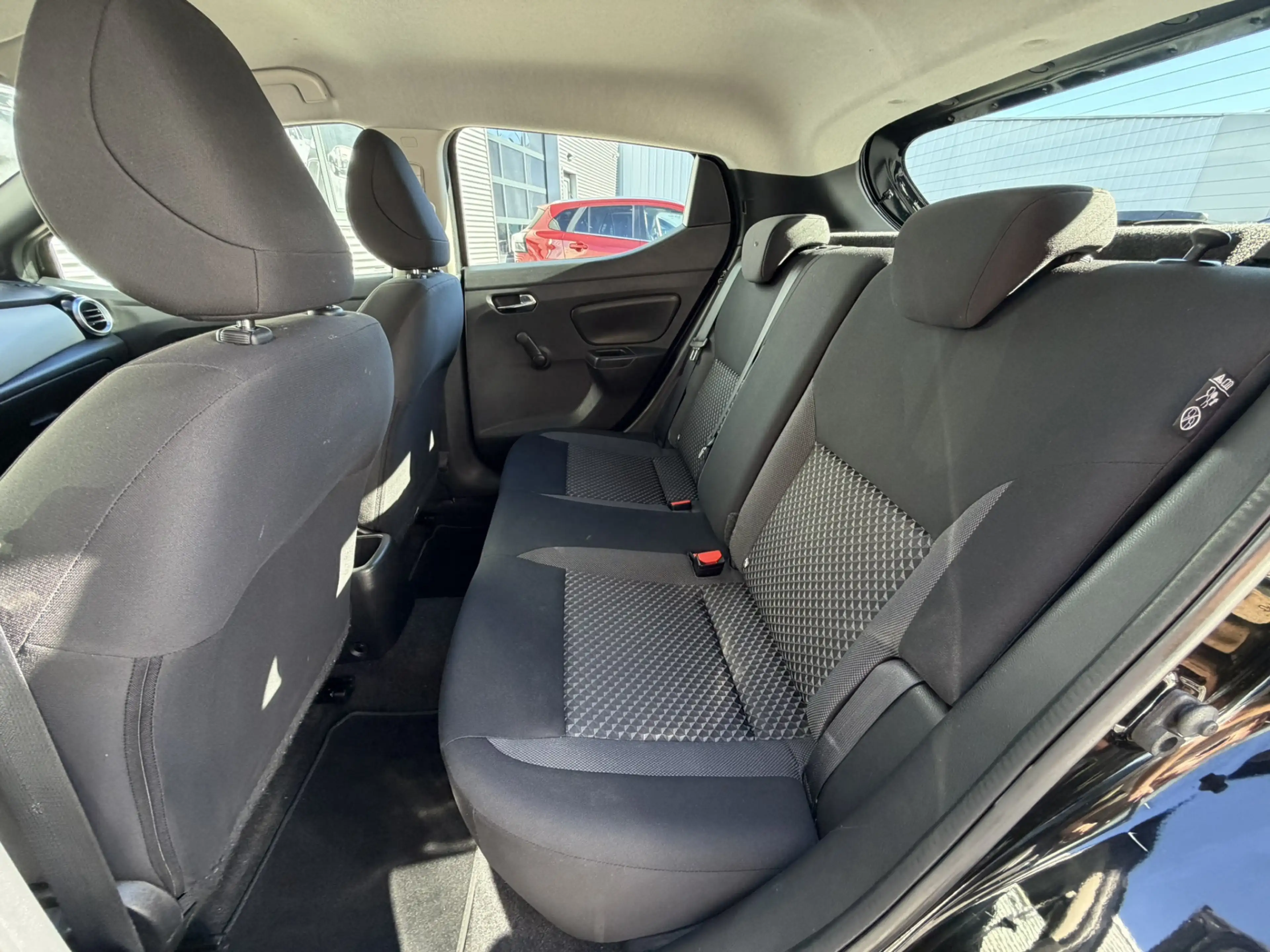 Nissan Micra 1.0 IG-T Acenta Automaat Airco CarPlay Cruise-Cont — photo 14