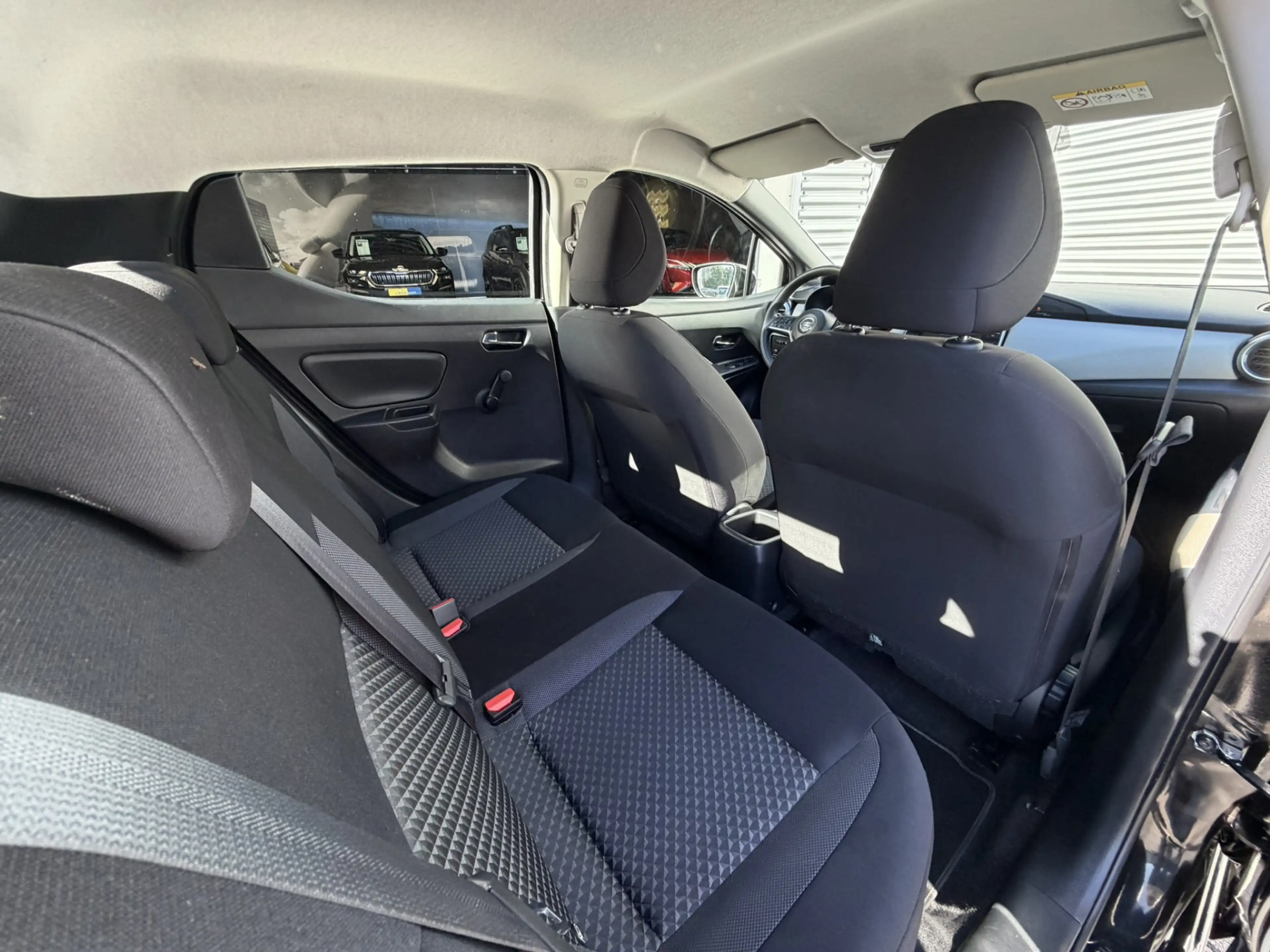 Nissan Micra 1.0 IG-T Acenta Automaat Airco CarPlay Cruise-Cont — photo 17