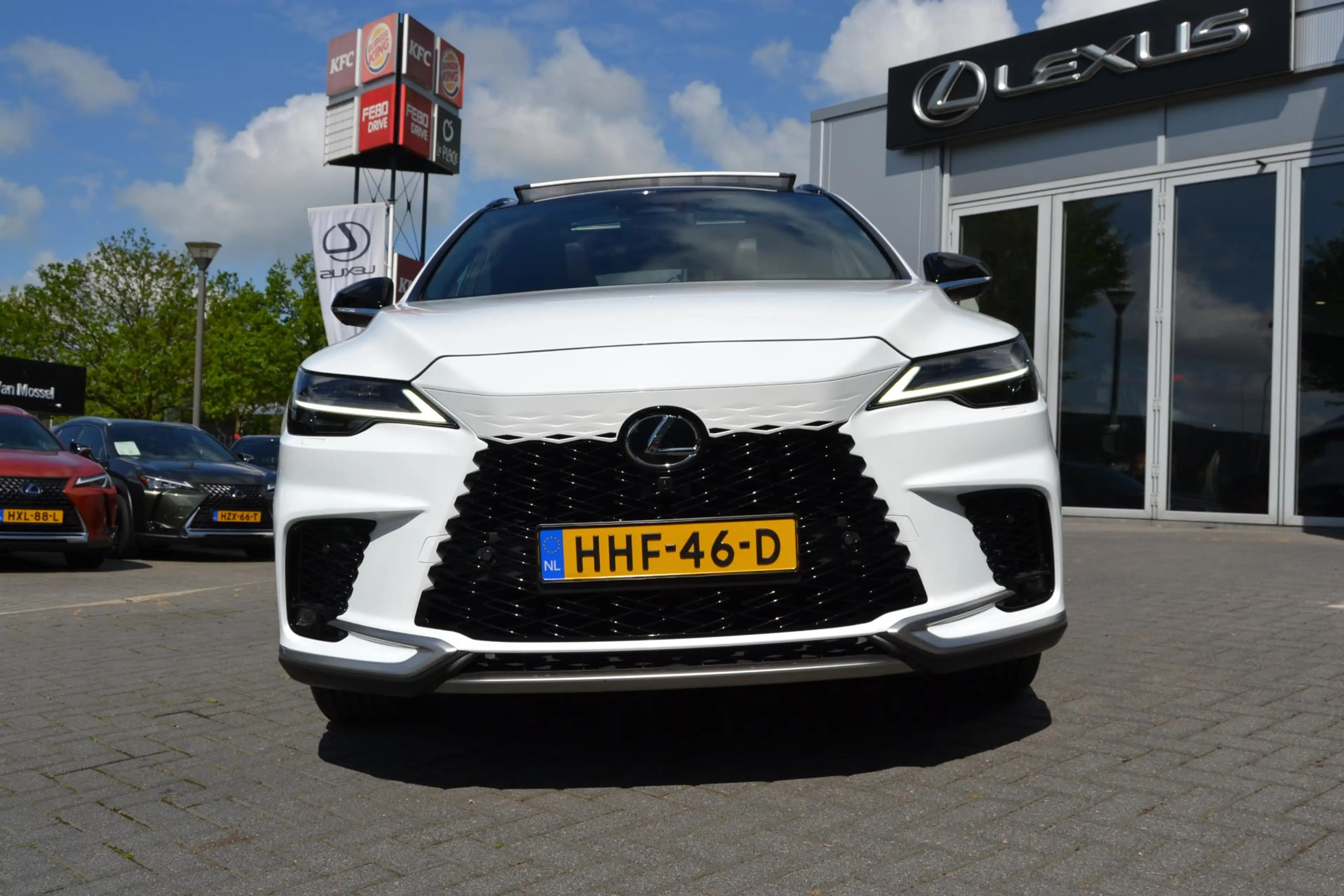 Lexus RX 450h 450h+ Plug-in Hybrid F Sport Design STOELVENT SAFE — photo 8