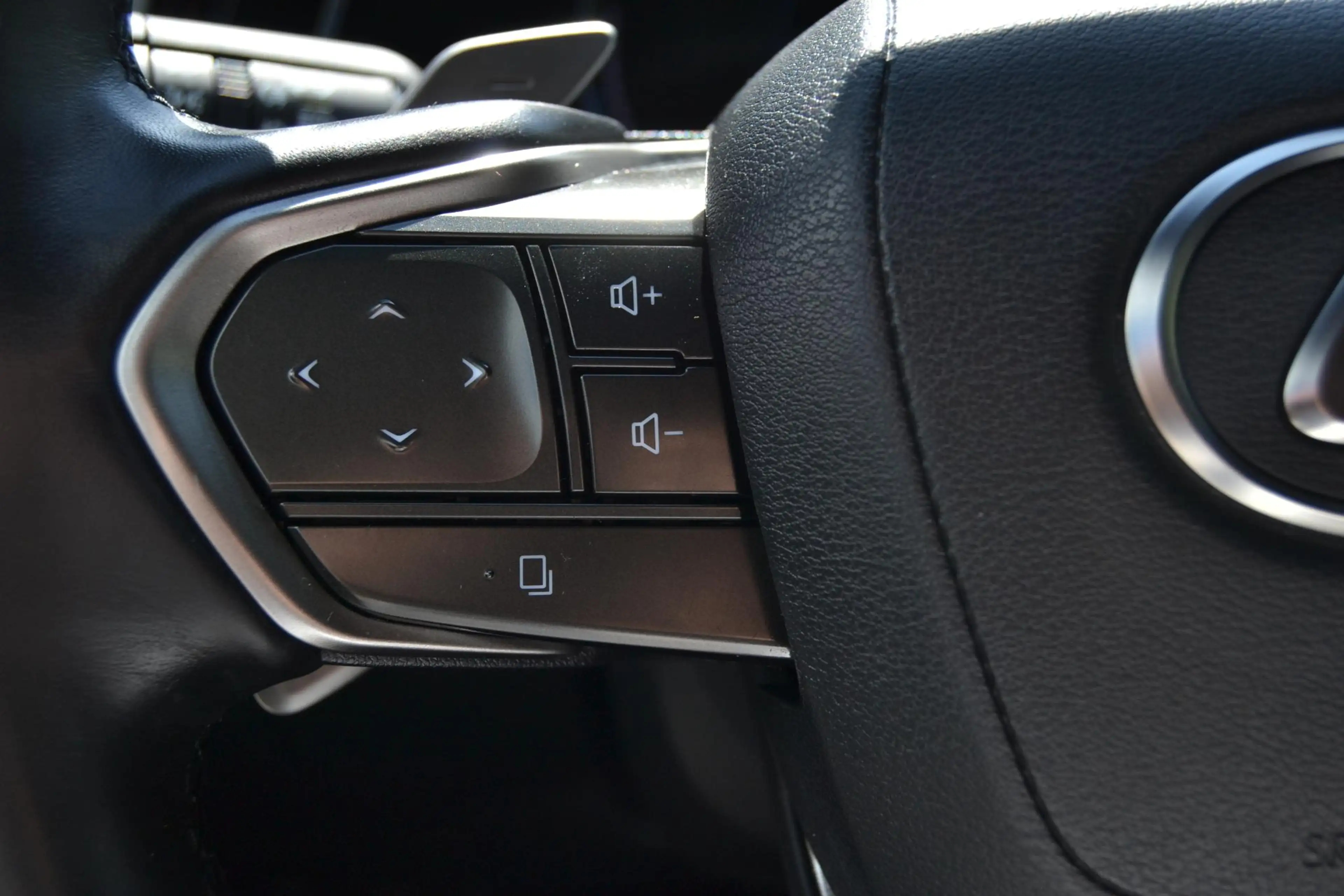 Lexus RX 450h 450h+ Plug-in Hybrid F Sport Design STOELVENT SAFE — photo 26